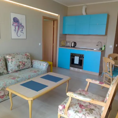 Color Sea Sunny Center شقة ساني بيتش